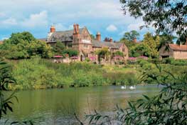 Wilton Court Restaurant with Rooms B&B,  Ross-on-wye